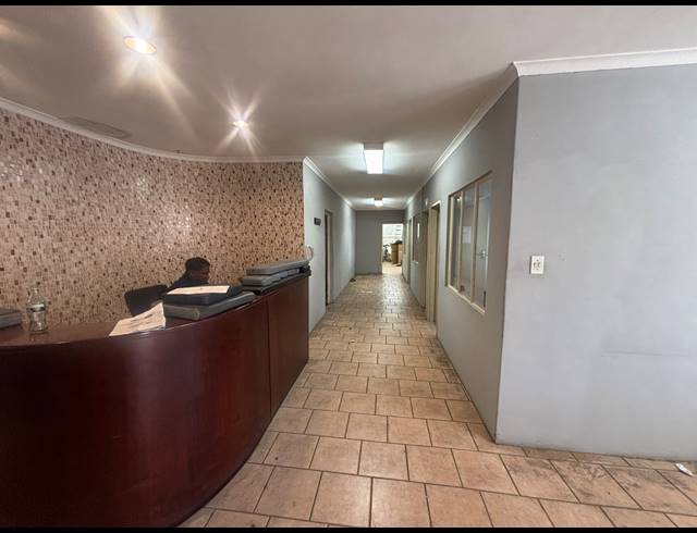 528M² WAREHOUSE TO LET IN PAROW INDUSTRIAL